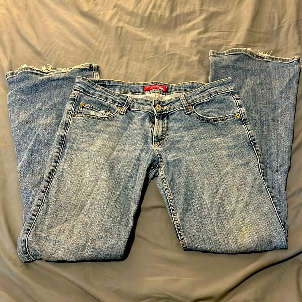 Levi’s 524 too super low 9 medium